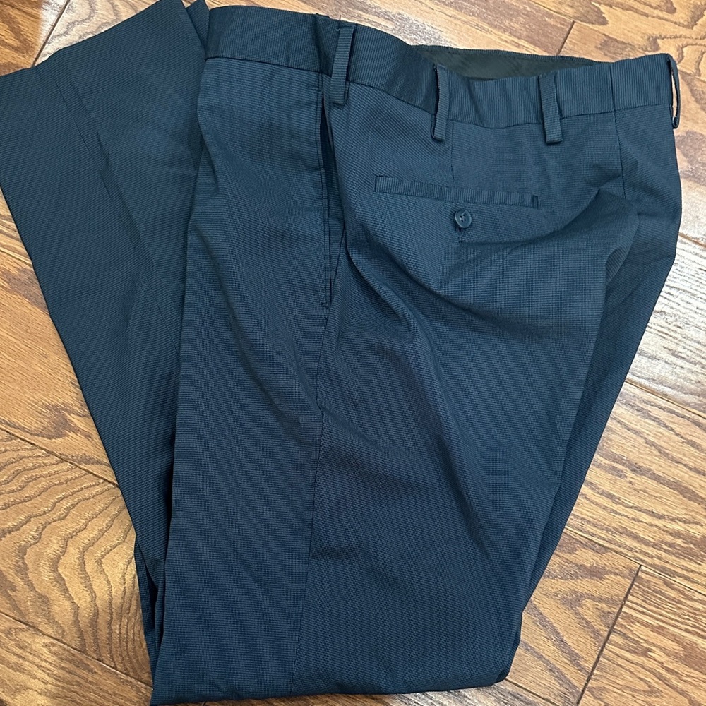Men's Black Dress Pants 36x32 charcoal